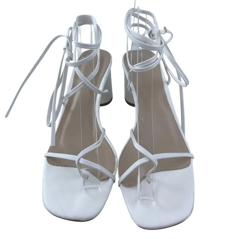 Princess Polly Women's White Lace Up Square Toe Strappy Block Heels Sandals Sz 9